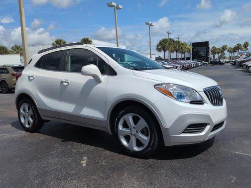 White Pearl Tri-Coat 2015 Buick Encore Base