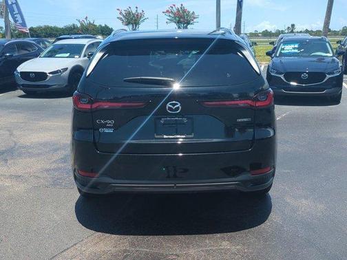 2024 Mazda CX-90 Preferred Plus