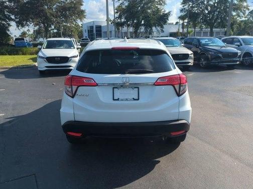 2022 Honda HR-V LX