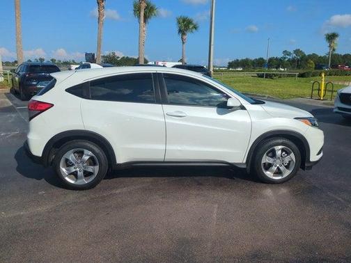 2022 Honda HR-V LX