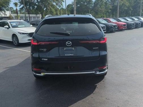 2024 Mazda CX-90 Premium Plus