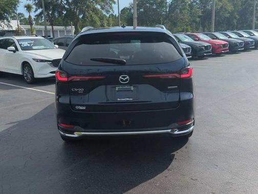 2024 Mazda CX-90 Premium Plus
