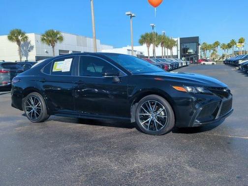2024 Toyota Camry SE Nightshade