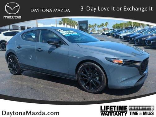 2025 Mazda Mazda3 Carbon Edition
