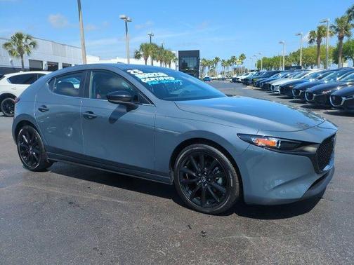 2025 Mazda Mazda3 Carbon Edition