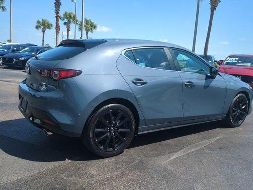 2025 Mazda Mazda3 Carbon Edition