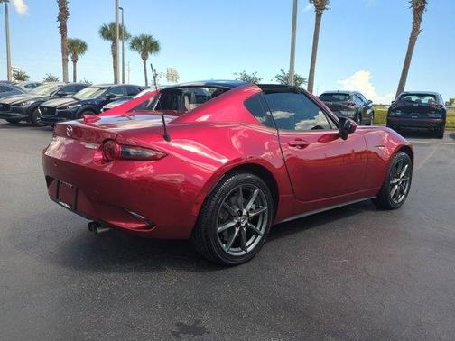 2023 Mazda MX-5 Miata RF Grand Touring
