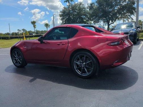 2023 Mazda MX-5 Miata RF Grand Touring