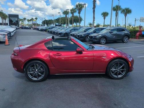 2023 Mazda MX-5 Miata RF Grand Touring