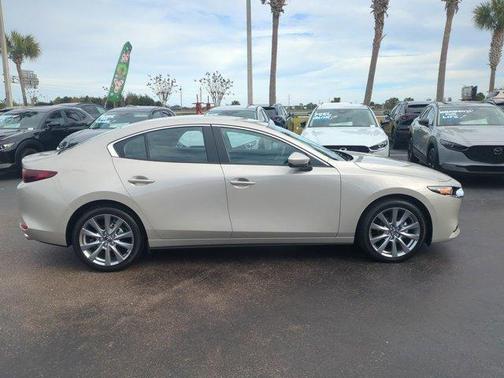 2026 Mazda Mazda3 FWD w/Preferred Package