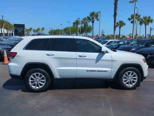 2022 Jeep Grand Cherokee WK Laredo