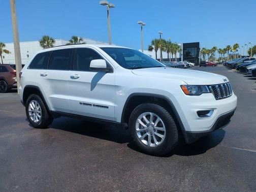 2022 Jeep Grand Cherokee WK Laredo