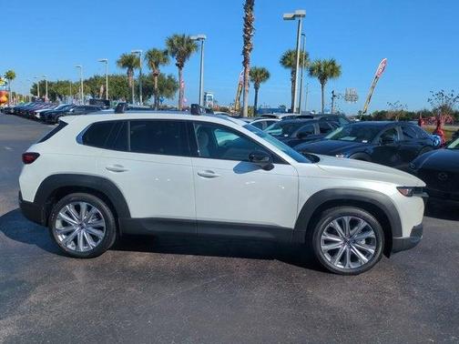 2026 Mazda CX-50 Premium