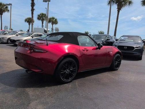 Soul Red Crystal Metallic 2026 Mazda MX-5 Miata Club