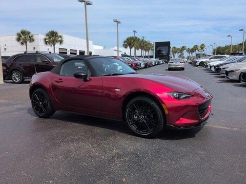 Soul Red Crystal Metallic 2026 Mazda MX-5 Miata Club
