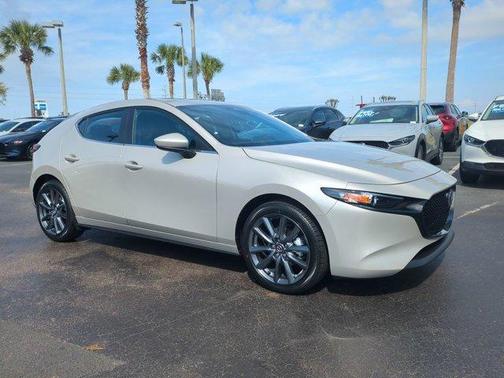 2025 Mazda Mazda3 FWD w/Preferred Package