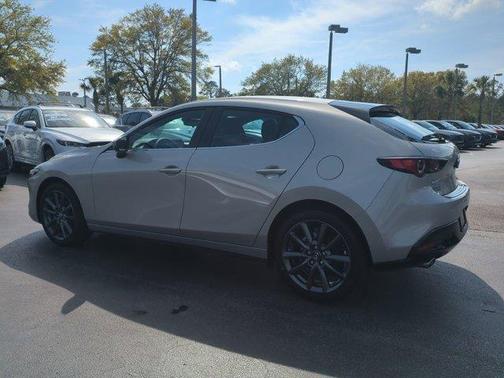 2025 Mazda Mazda3 FWD w/Preferred Package