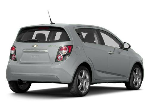 Silver Ice Metallic 2013 Chevrolet Sonic LS