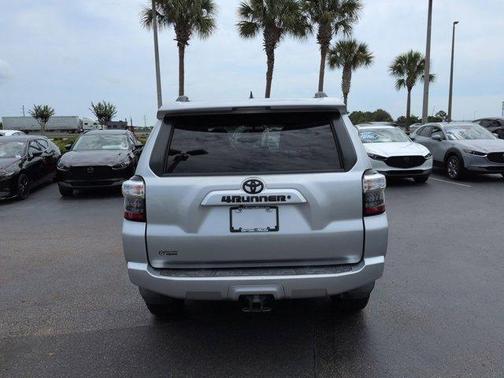 Classic Silver Metallic 2019 Toyota 4Runner SR5 Premium