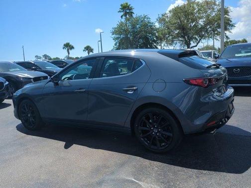 2025 Mazda Mazda3 2.5 S Carbon Edition