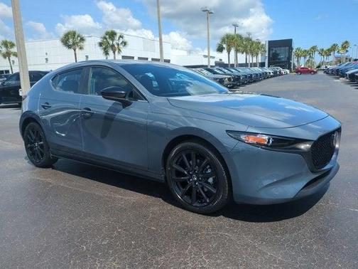 2025 Mazda Mazda3 2.5 S Carbon Edition