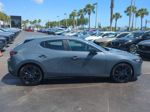 2025 Mazda Mazda3 2.5 S Carbon Edition