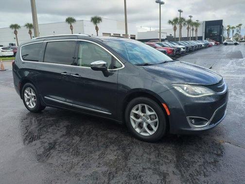 2020 Chrysler Pacifica Limited