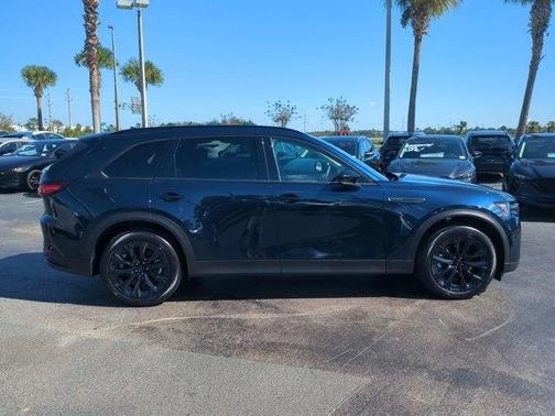 2026 Mazda CX-90 Premium