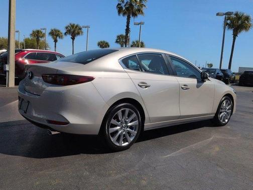 Platinum Quartz Metallic 2026 Mazda Mazda3 FWD w/Preferred Package