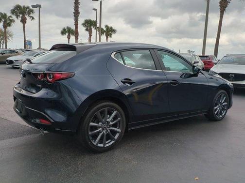 2025 Mazda Mazda3 FWD w/Preferred Package
