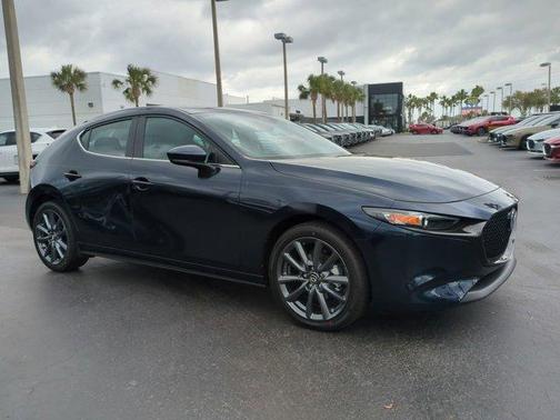 2025 Mazda Mazda3 FWD w/Preferred Package