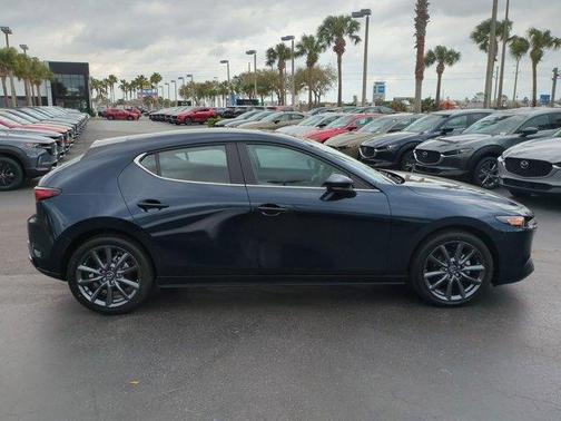 2025 Mazda Mazda3 FWD w/Preferred Package