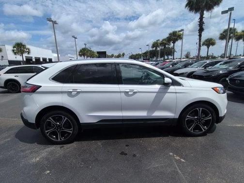 White Metallic 2020 Ford Edge Titanium