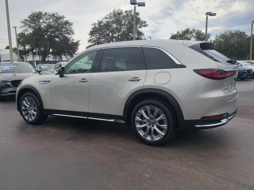 2026 Mazda CX-90 Premium Plus