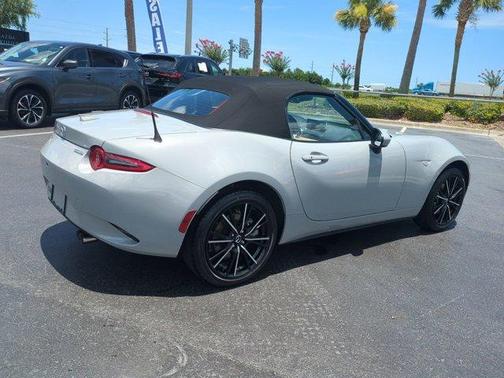 2025 Mazda MX-5 Miata Grand Touring