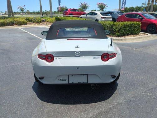 2025 Mazda MX-5 Miata Grand Touring