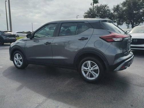 2025 Nissan Kicks Play S