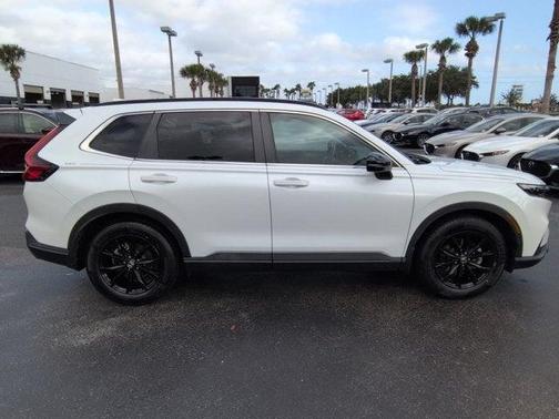 White 2024 Honda CR-V Hybrid Sport-L