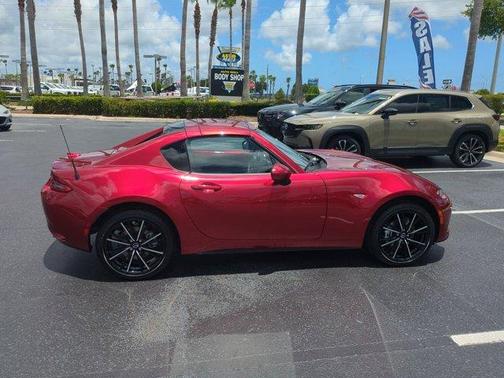 2025 Mazda MX-5 Miata RF Grand Touring