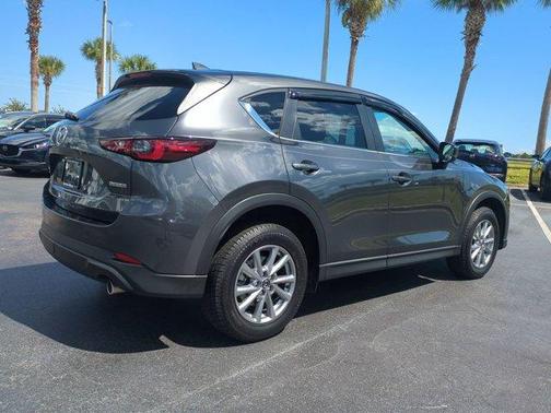 2022 Mazda CX-5 2.5 S Preferred Package