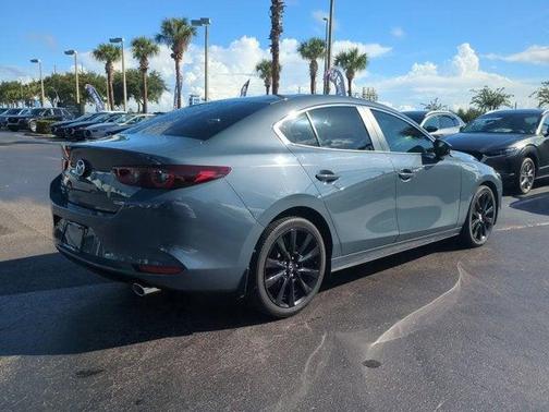 2024 Mazda Mazda3 Carbon Edition