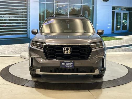 2023 Honda Pilot AWD Elite