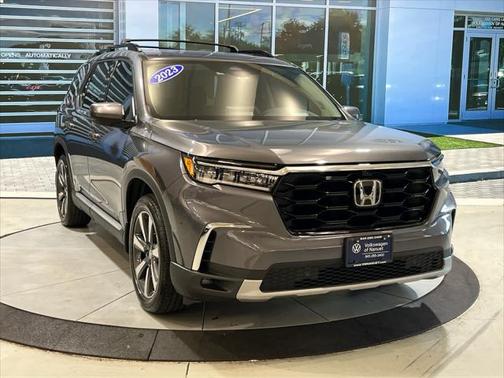 2023 Honda Pilot AWD Elite