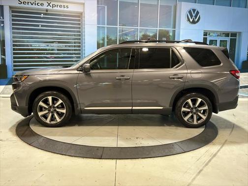2023 Honda Pilot AWD Elite
