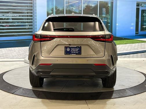 2023 Lexus NX 350h Premium