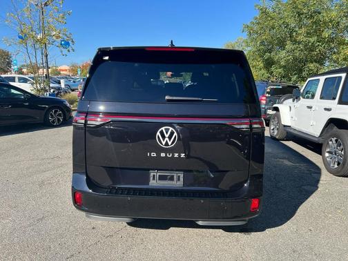 2025 Volkswagen ID. Buzz Pro S