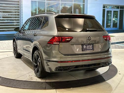 2024 Volkswagen Tiguan 2.0T SE R-Line Black 4MOTION