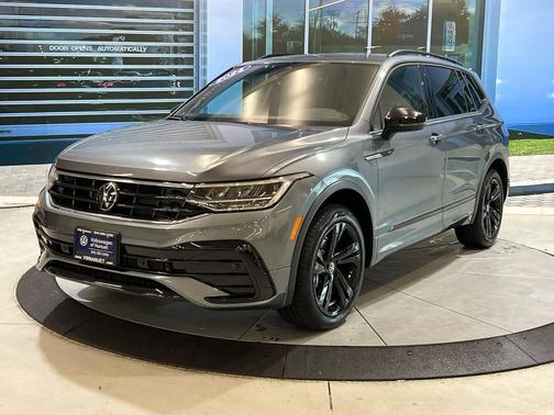 2024 Volkswagen Tiguan 2.0T SE R-Line Black 4MOTION