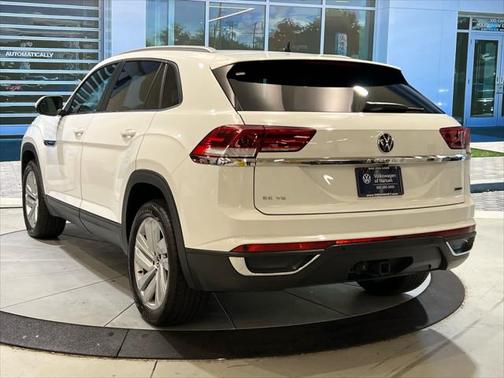 2022 Volkswagen Atlas Cross Sport 3.6L V6 SE w/Technology