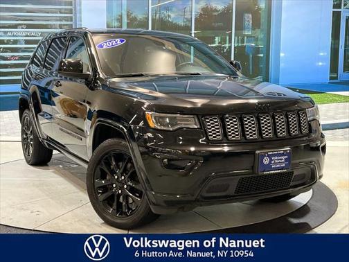 2022 Jeep Grand Cherokee Laredo